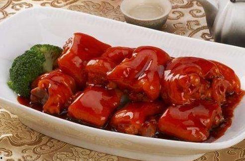 猪蹄红烧爆料做法视频教程,家常美味，一学就会